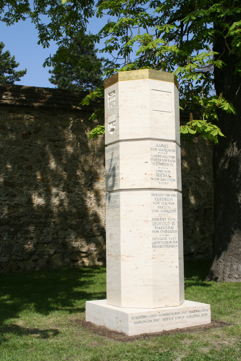 Klosterneuburg stauferstele