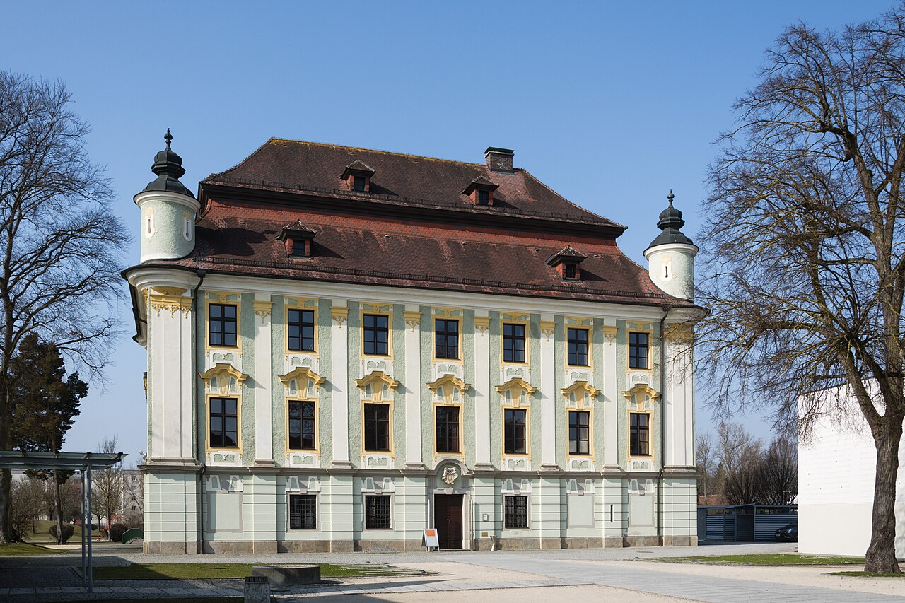 Traun Schloß Herrenhaus vl
