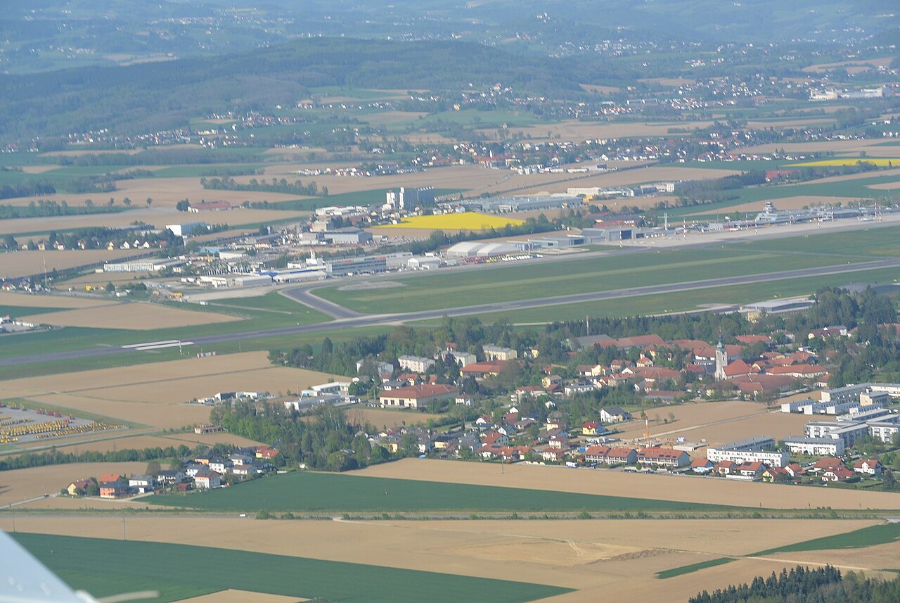 Flightlog Gemeinde Hoersching mit Flughafen Linz, Hörsching