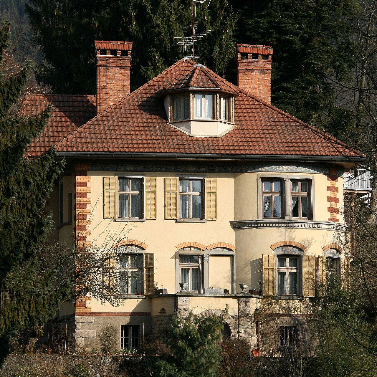 Amtstorstrasse2, Ölrain