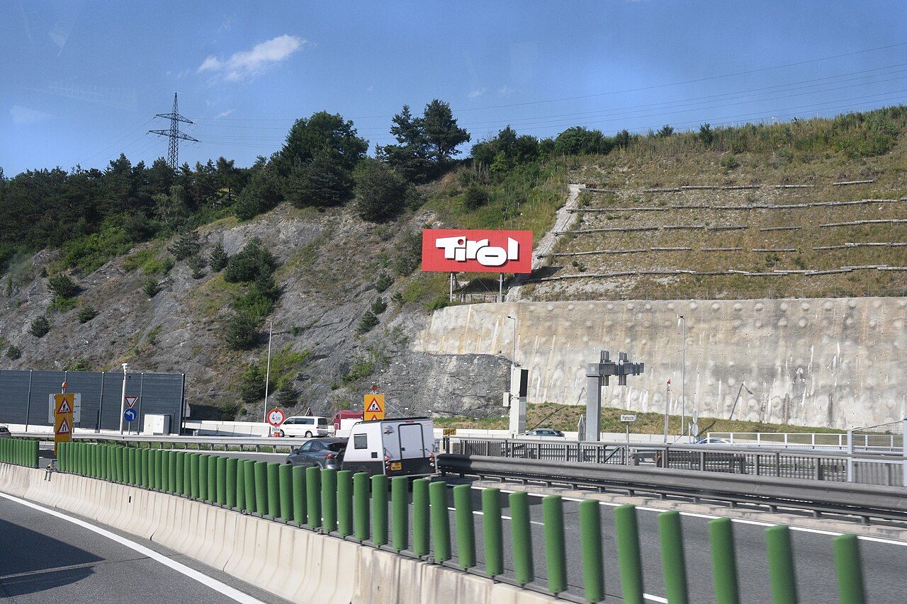 Brenner Autobahn A13 Patsch Igls