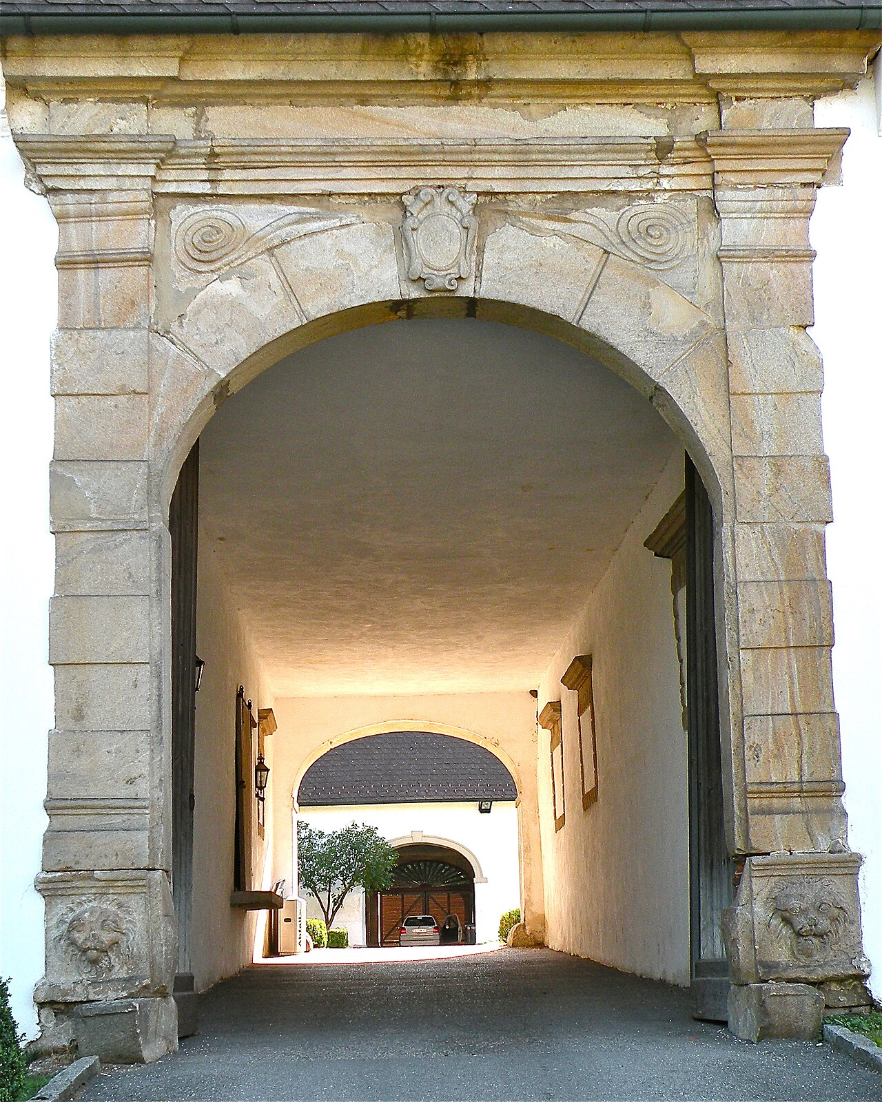 Schloss Luftenberg, Luftenberg an der Donau