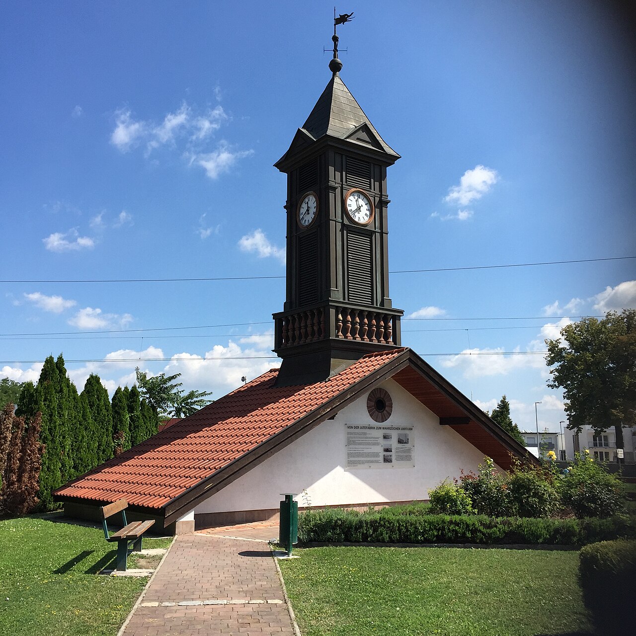 Neufeld Leitha Uhrturm, Neufeld an der Leitha