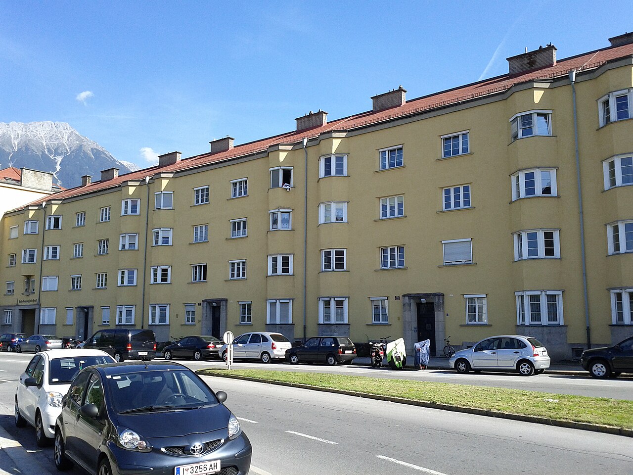 Pembaurblock, Pradl