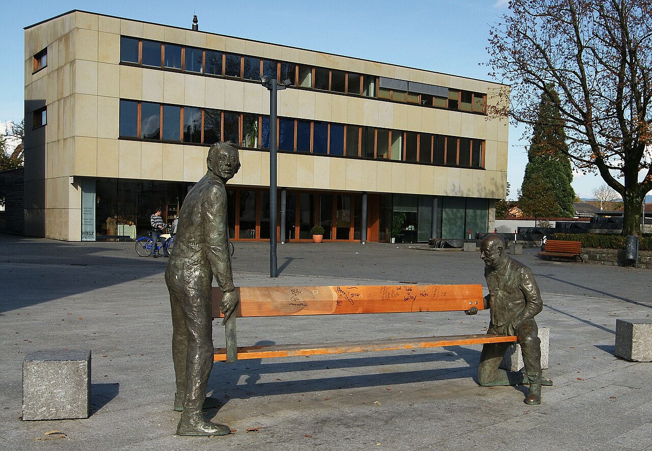 Dorfplatz Höchst Vlbg