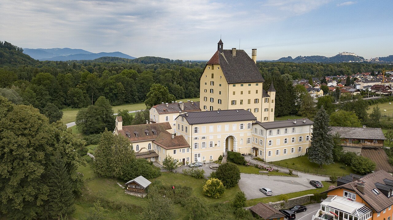 Elsbethen schloss goldenstein