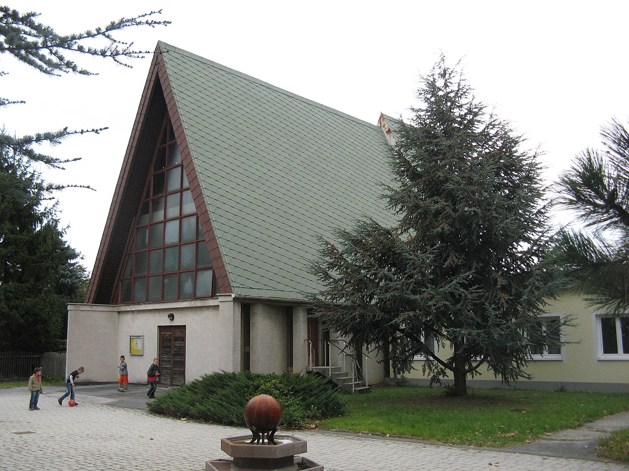 Andreas Hofer Platz, Schwechat