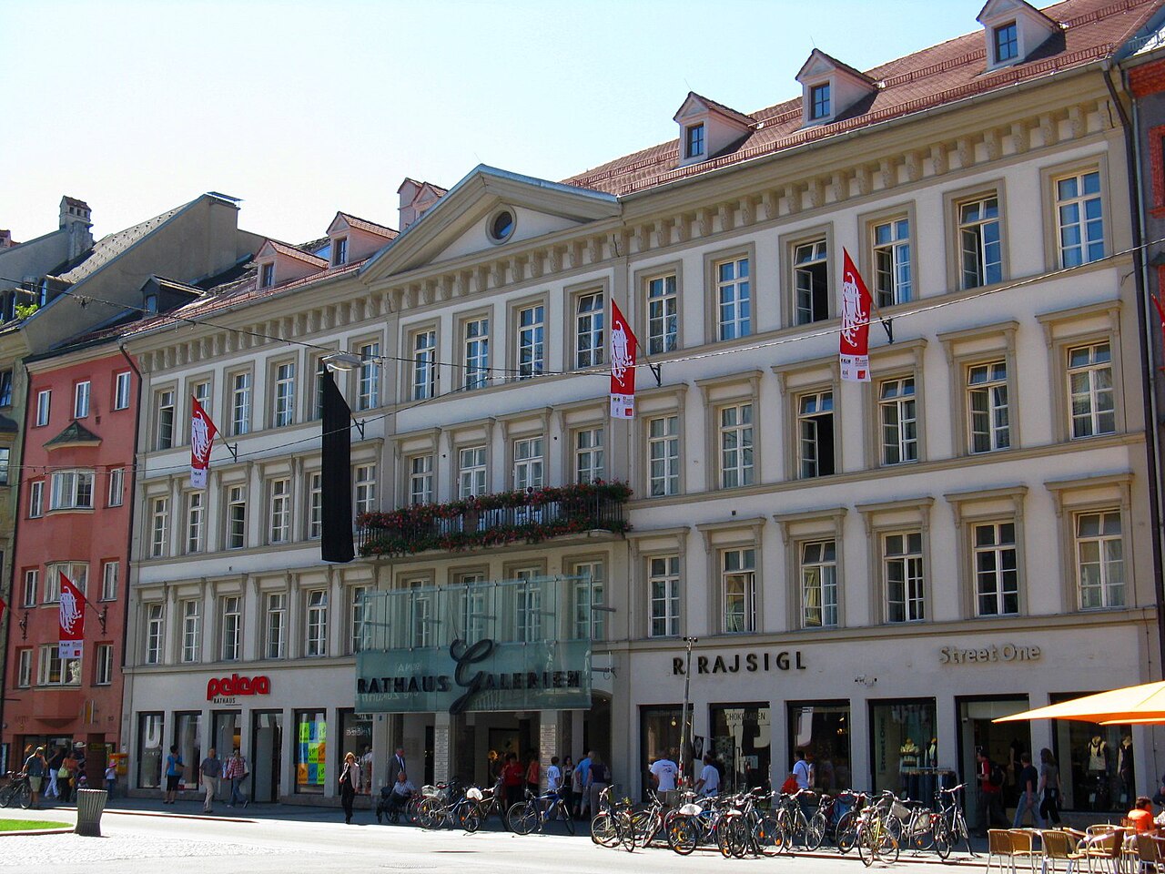 Innsbruck neues Rathaus, Innenstadt
