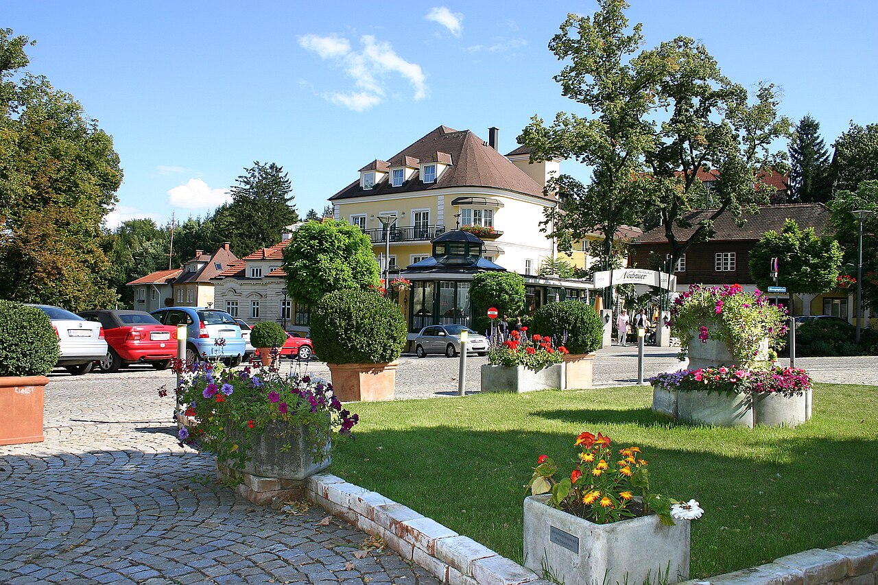 Bad Sauerbrunn Hauptplatz
