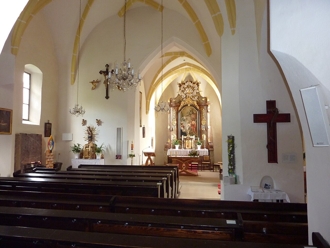 Weinburg Pfarrkirche01